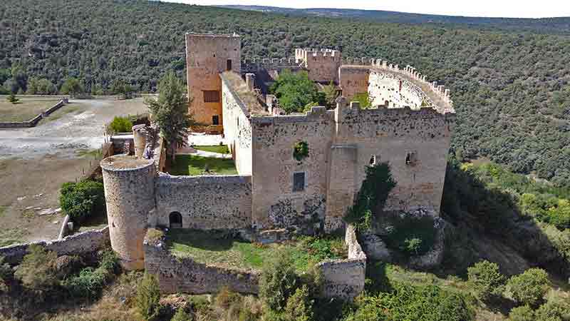 VISTA AEREA CASTILLO DE PEDRAZA